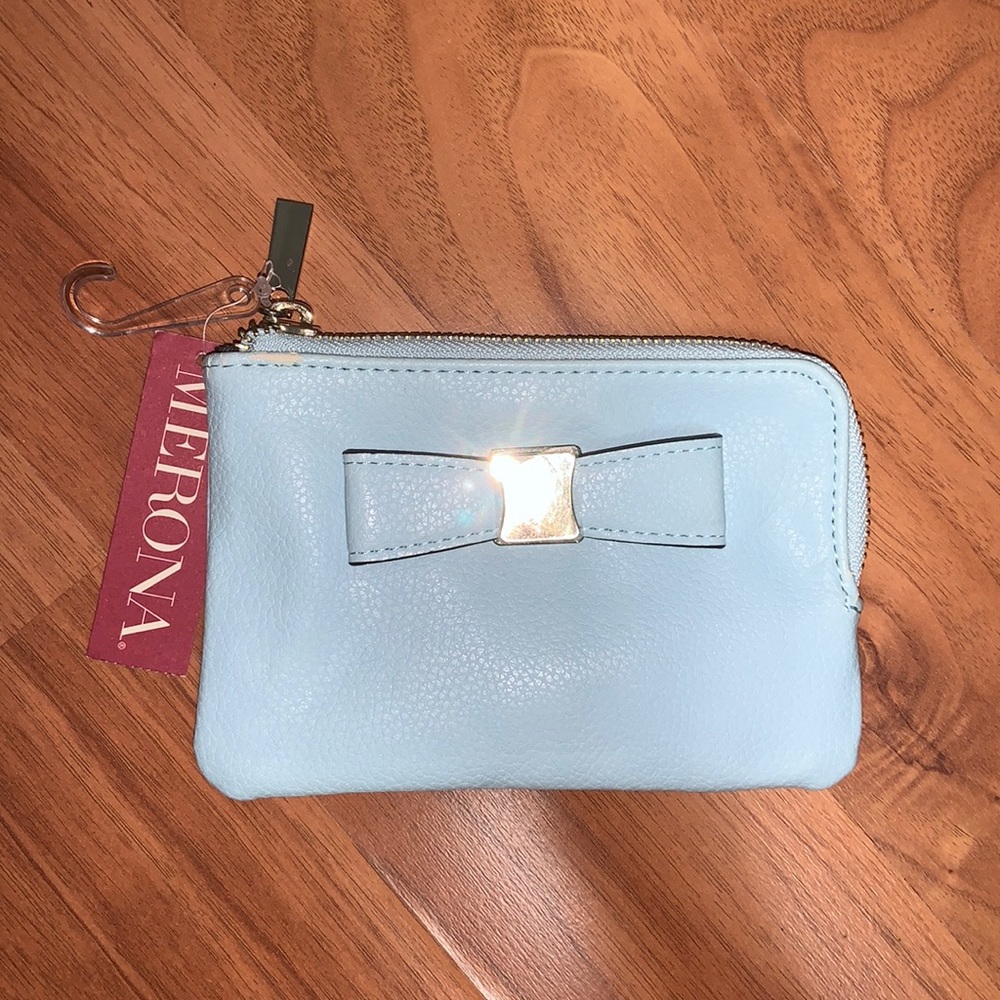 NWT Merona Zippered Wallet